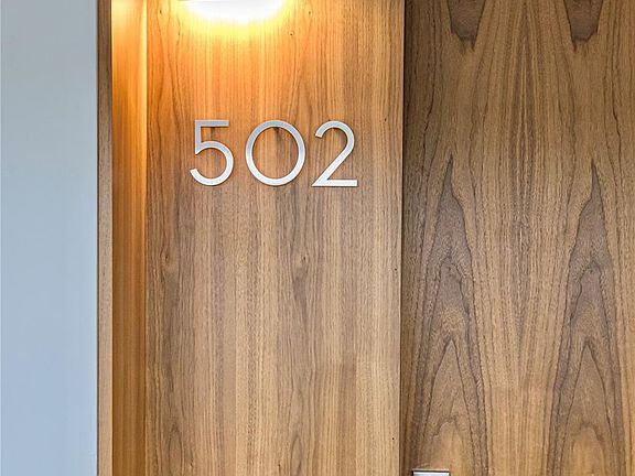 5th image of 750 Forest Ave Unit 502