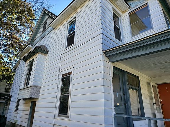 3rd image of 191-193 Saint Charles St