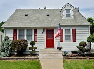 24 Park Dr, Woodland Park, NJ 07424