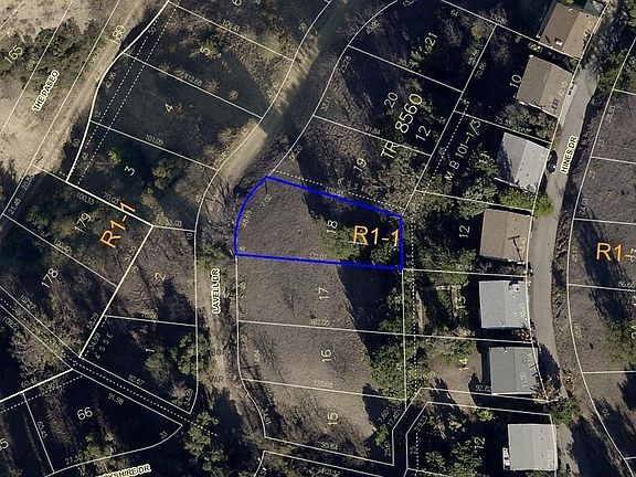 2nd image of 3716 N Lavell Dr