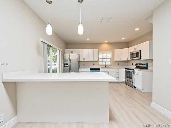 5th image of 3756 Wilderness Way