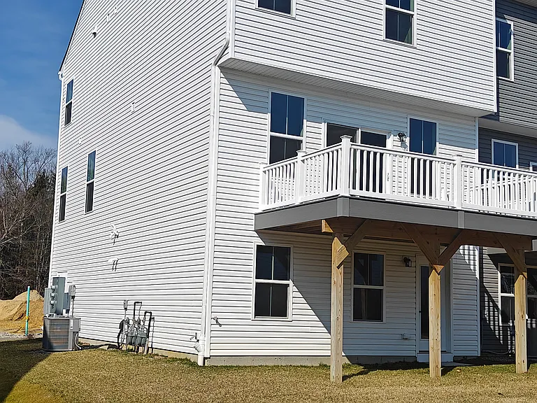 108 S Durham Dr — Photo 51