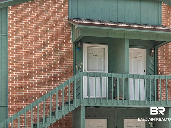 2nd image of 500 Grant St APT B206