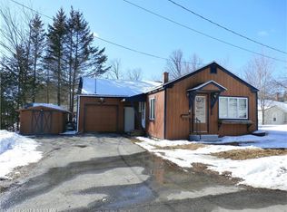 12 Court St, Caribou, ME 04736
