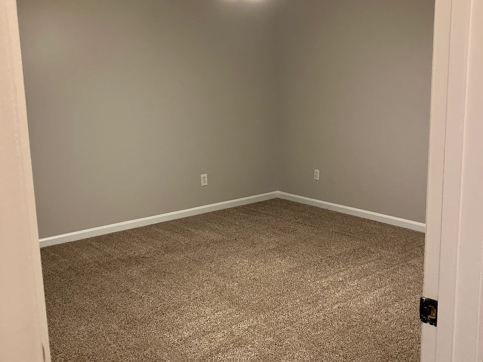 3 bed, 1900 sqft, $1,925 — Photo 4