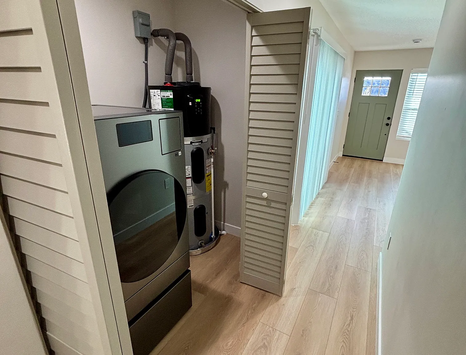 2 bed, 1000 sqft, $3,450 — Photo 4