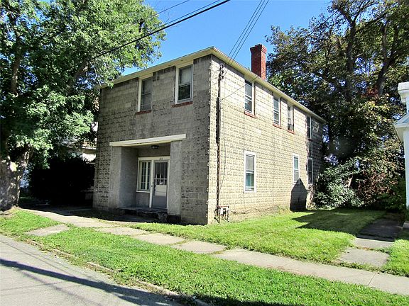 5th image of 1900 E Main St