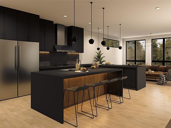 4th image of 2215 Greenlands Rd #4