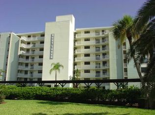 200 Woodette Dr UNIT 2-P, Dunedin, FL 34698