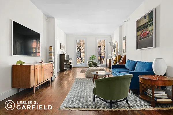 Sold by Leslie J. Garfield | media 1