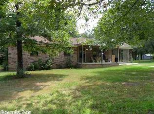 1201 Chimney Rock St, Mountain View, AR 72560