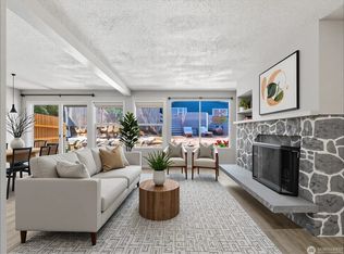 13041 12th Ave SW APT 4, Seattle, WA 98146