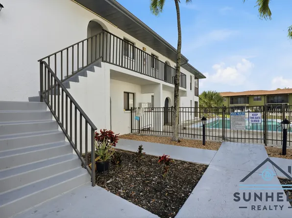 4712 SE 5th Pl, Cape Coral, FL