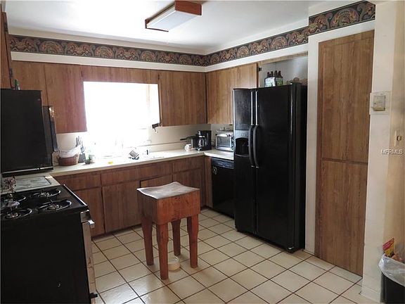 4th image of 2518 69th Ave S