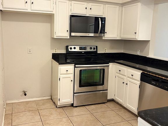 4th image of 9601 Forest Ln APT 1212