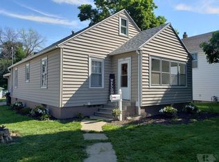 801 Robinson St, Knoxville, IA 50138