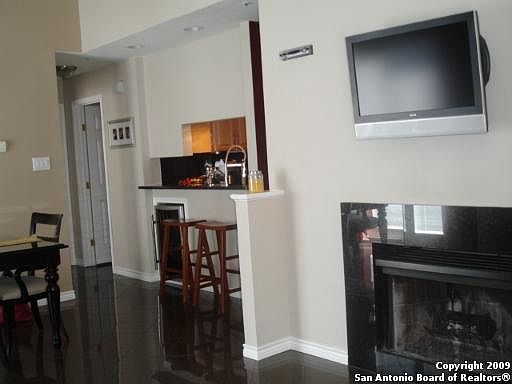 2nd image of 8527 Stonebridge #1