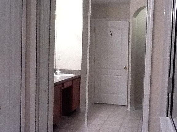 Walk-in Closet Doors Master Bathroom
