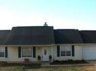 109 Carols Ln, Locust Grove, GA 30248