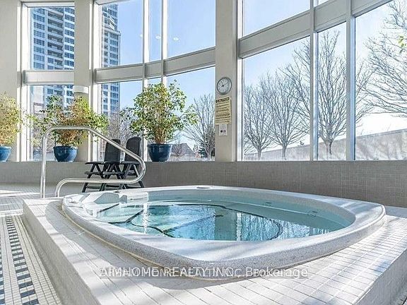 3rd image of 17 Barberry Pl #506