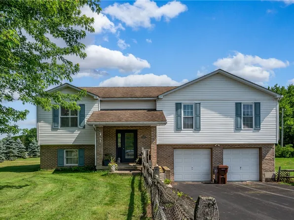 205 Gypsy Ln, Slippery Rock, PA 16057