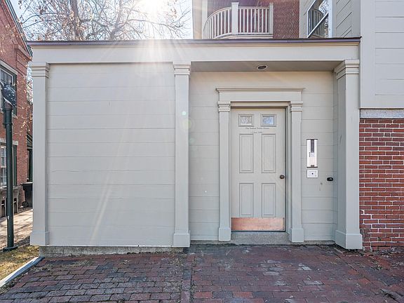 4th image of 68 Pleasant Street