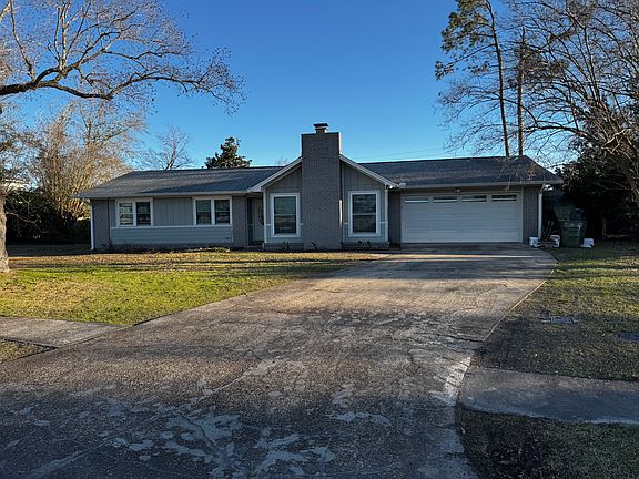2nd image of 317 Bell Cir