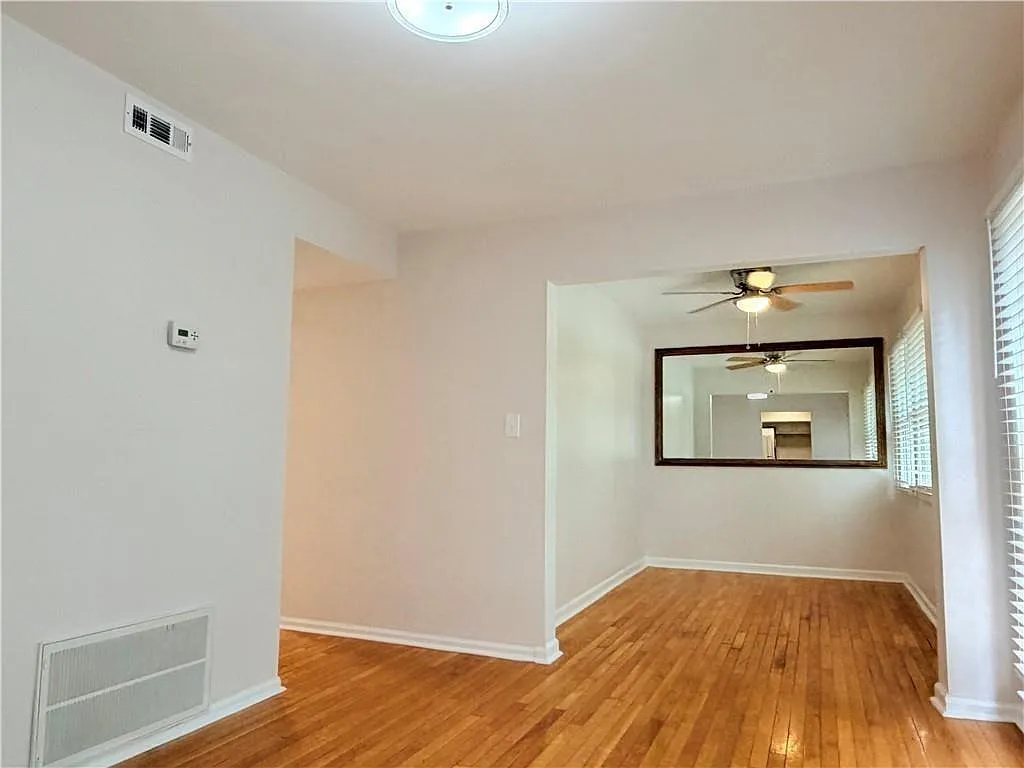1166 Booth Rd SW — Photo 4