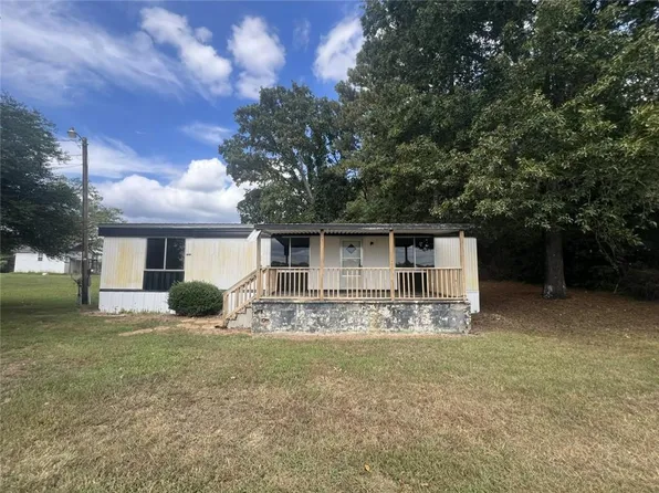 8490 Belton Bridge Rd, Lula, GA 30554