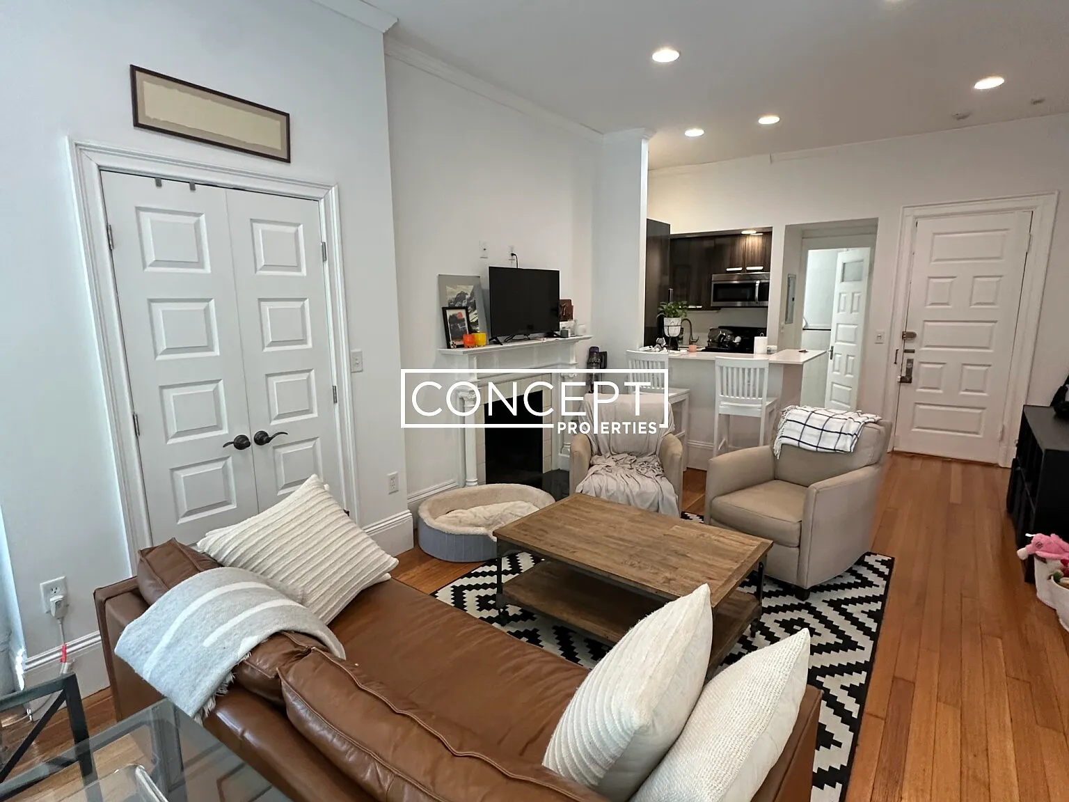 1 bed, 550 sqft, $3,300 — Photo 2