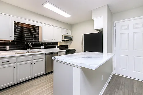 The Roosevelt Apartment Homes Photo 1