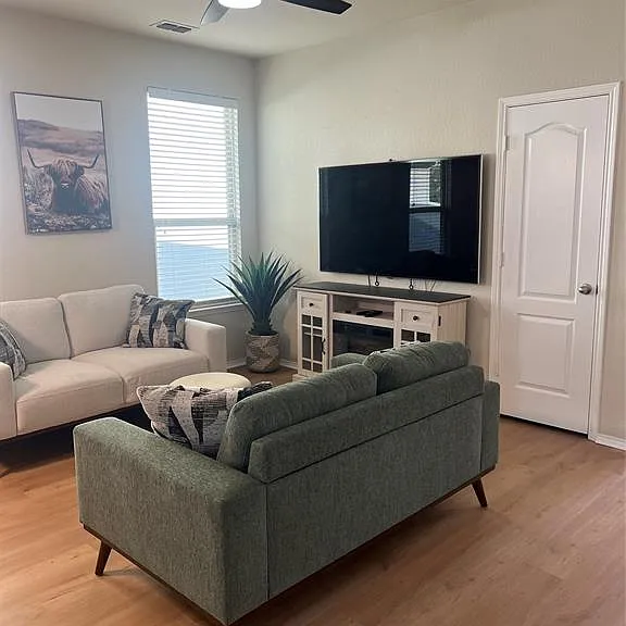 1013 Bruni Ct — Photo 15