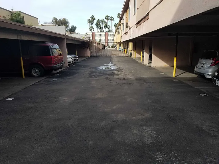 Sepulveda Blvd — Photo 6