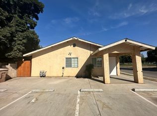 438 Willow Dr APT B, Bakersfield, CA 93308