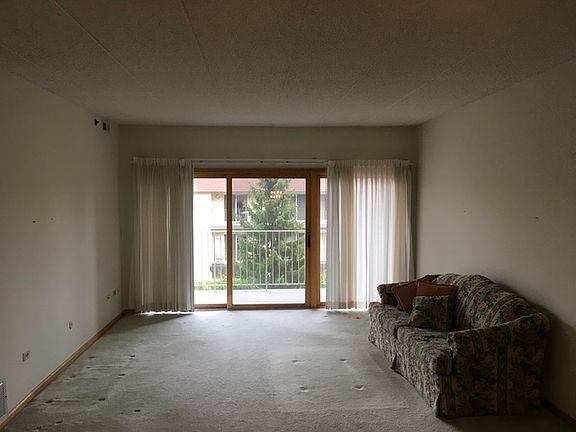 2nd image of 7831 W 157th St Unit 205