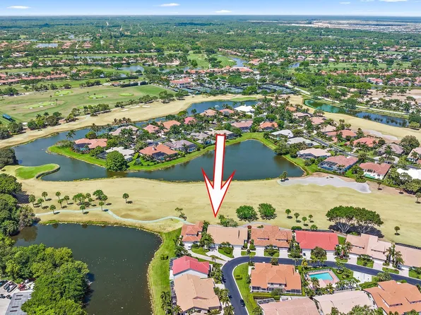 8137 Sandpiper Way, West Palm Beach, FL 33412
