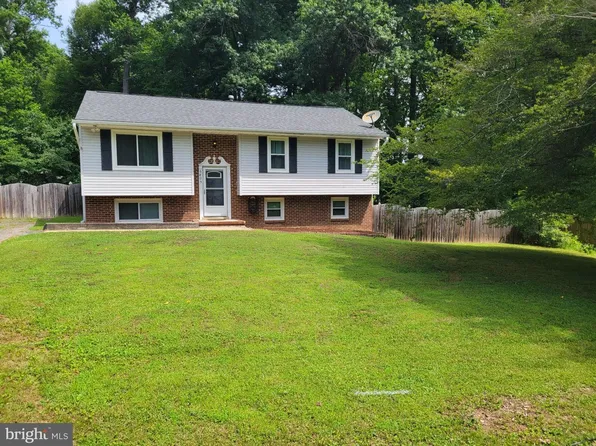 6805 Ashton Cir, Fredericksburg, VA 22407