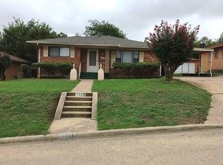 1176 Oxbow Ln, Dallas, TX 75241