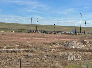 1 Tipanuk Farms #4, Mountain Home, ID 83647