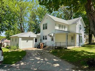 113 E Division St N, Audubon, IA 50025