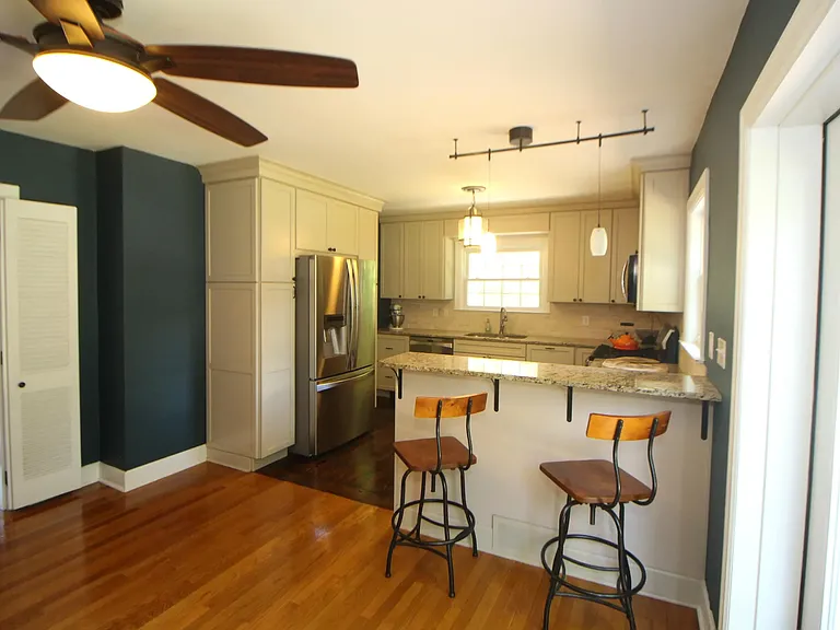 147 Jesselin Dr — Photo 13