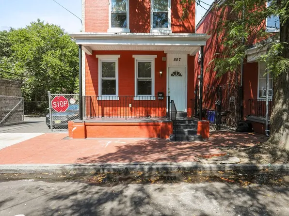 557 Berkley St, Camden, NJ 08103