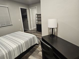 8189 W 50th Ave, Arvada, CO 80002