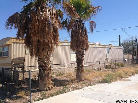 4th image of 604 Havasu Ln