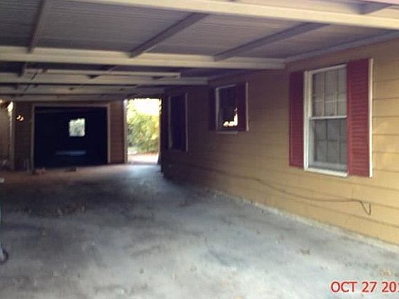 5th image of 2370 N Lynwood Dr