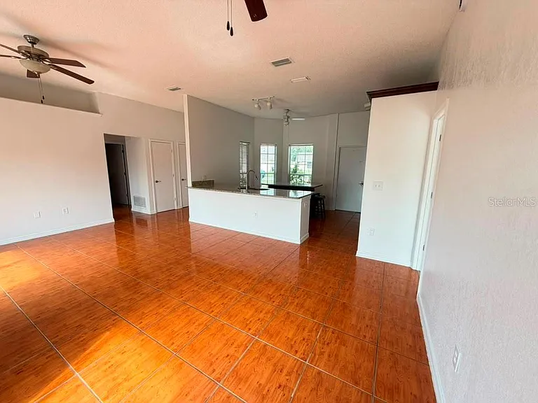 12040 Blackheath Cir — Photo 4