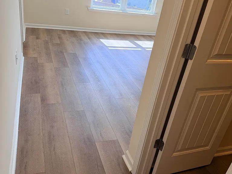 Master Bedroom / Closet
