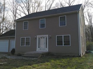 114 N Pond Rd, Amston, CT 06231