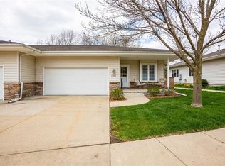4512 79th St, Urbandale, IA 50322