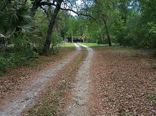13486 NE 228th Lane Rd, Fort Mc Coy, FL 32134